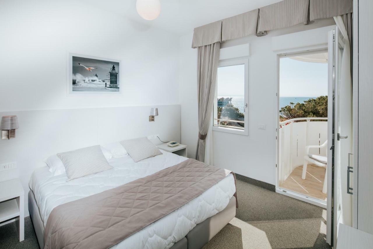 Hotel Luna Lignano Sabbiadoro Extérieur photo