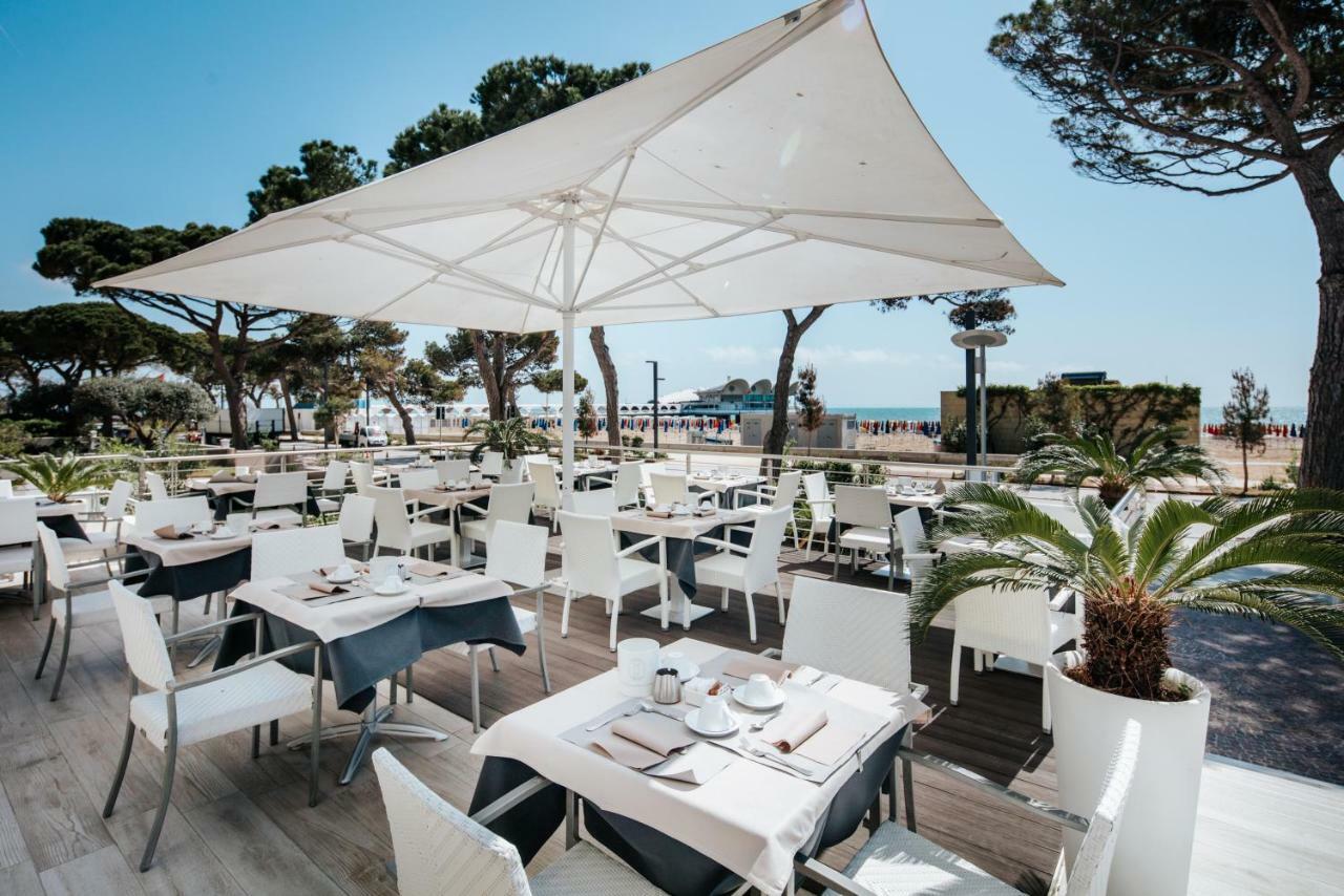 Hotel Luna Lignano Sabbiadoro Extérieur photo