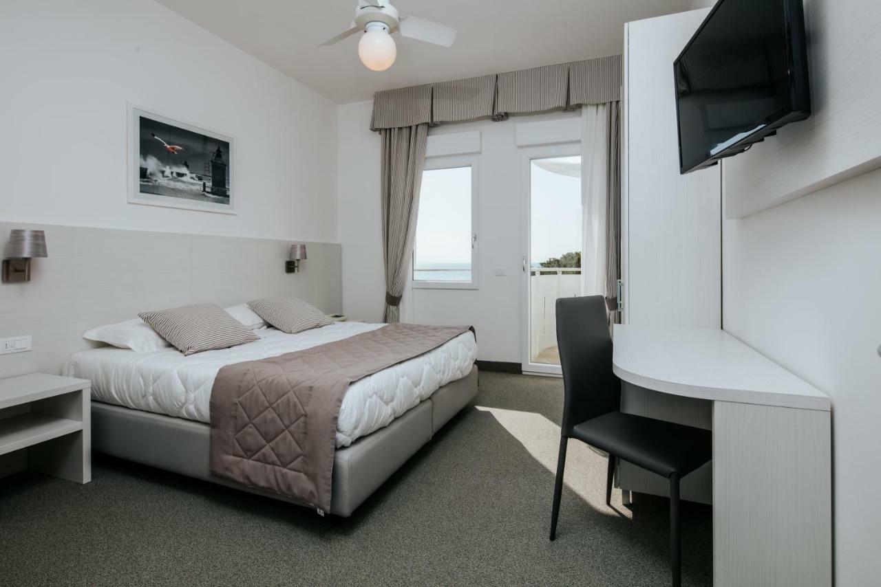 Hotel Luna Lignano Sabbiadoro Extérieur photo